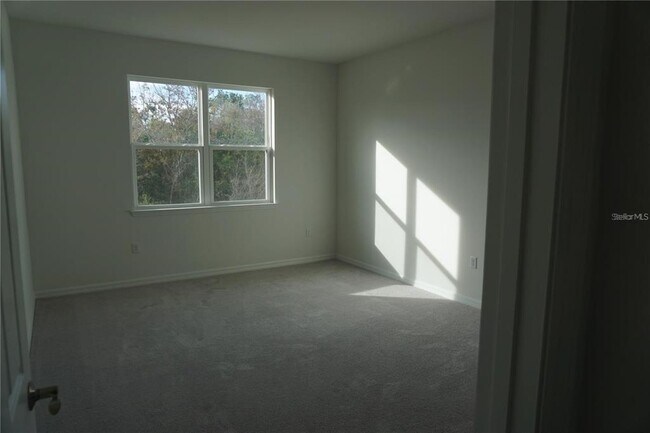 Building Photo - 1538 Blue Lagoon Cir