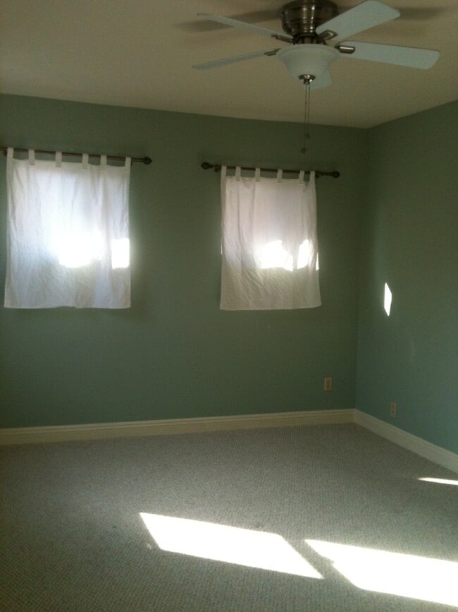 Bedroom - 4215 Mildred Ave