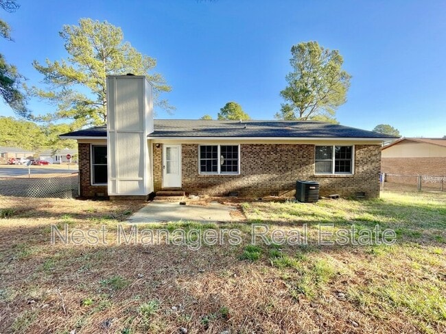 Building Photo - 6928 Bostick Dr