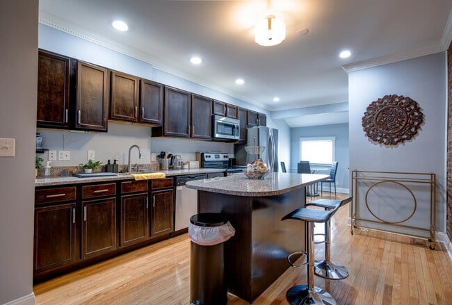 Building Photo - 141 N Patterson Park Ave