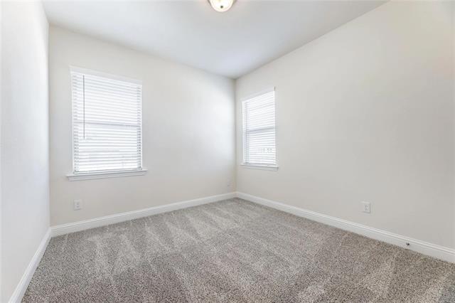 Building Photo - 4704 Corriente Vista Ln