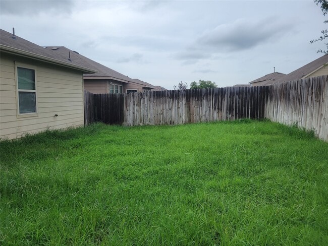 Building Photo - 5426 Floral Valley Ln