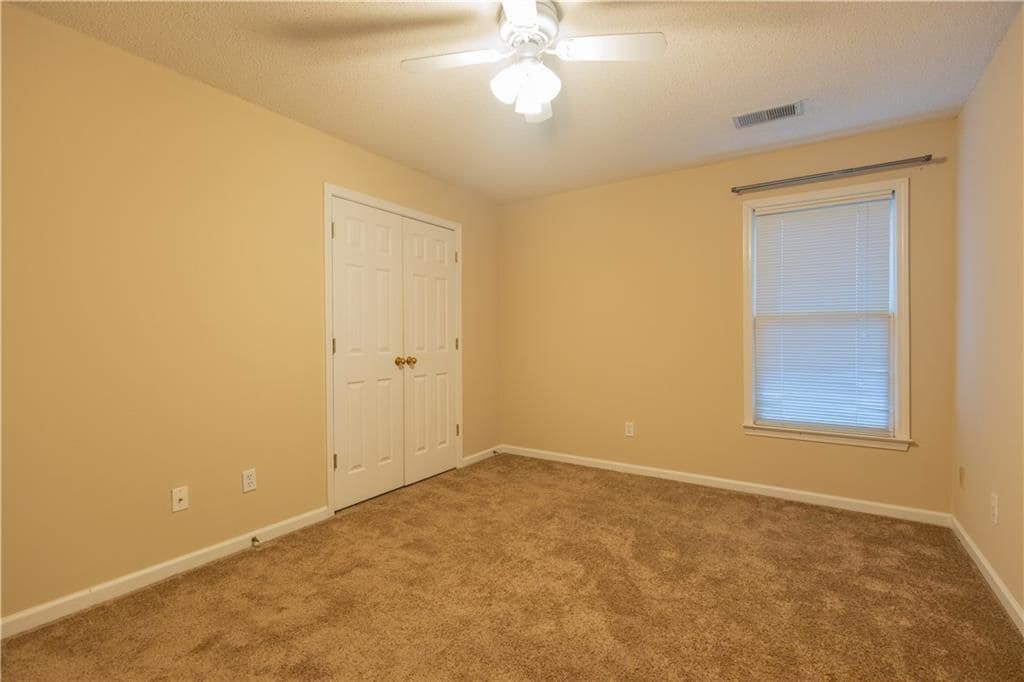 Building Photo - 994 Brentmoor Ln NW