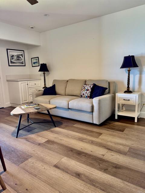 Building Photo - 1552 Camino Del Mar