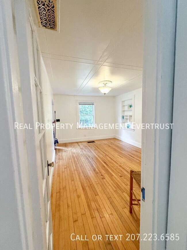 Building Photo - 56 Gammon Ave