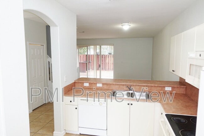 Building Photo - 9174 SW 152nd Path