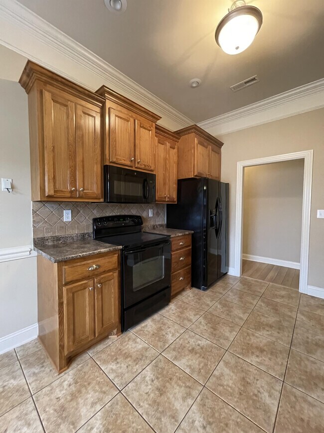 Building Photo - 13098 Arbor Ridge Dr