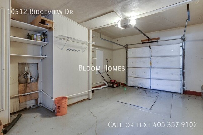 Building Photo - 10512 Ridgeview Dr