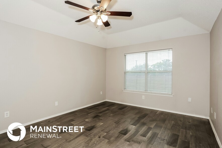 Building Photo - 517 Bretts Way