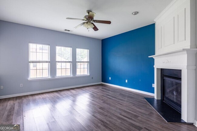 Building Photo - 7702 Parkside Dr