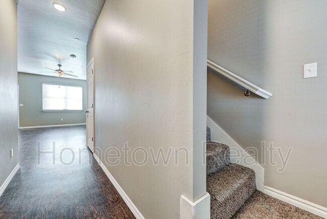 Building Photo - 788 SW 13th St