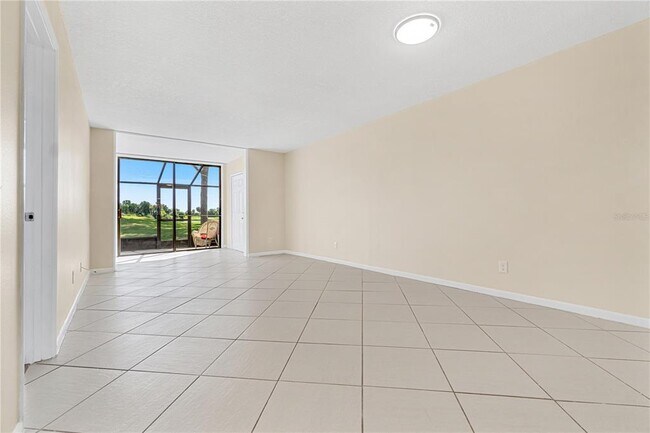 Building Photo - 2073 Skimmer Ct