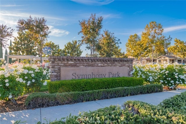 Building Photo - 6248 Desales St