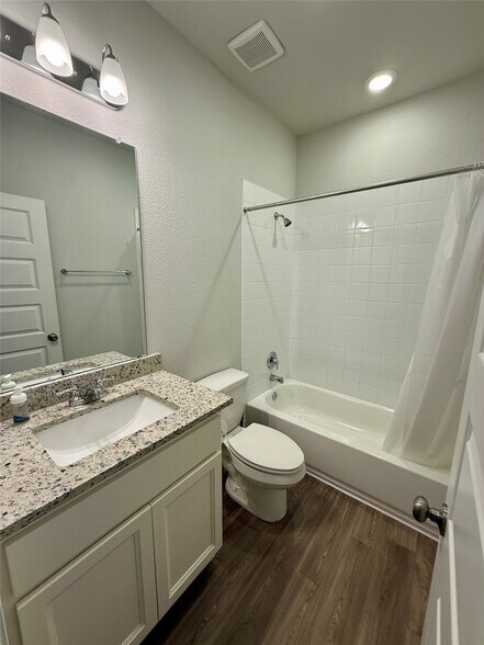 Building Photo - 10608 Ridan Way