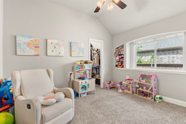 Building Photo - 1323 Lantern Faith Dr