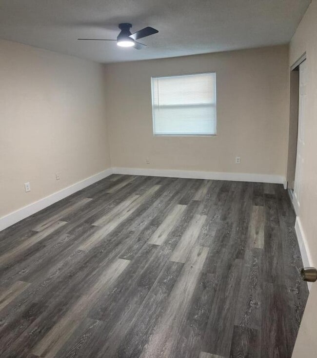 Building Photo - 1215 Alabama Ave