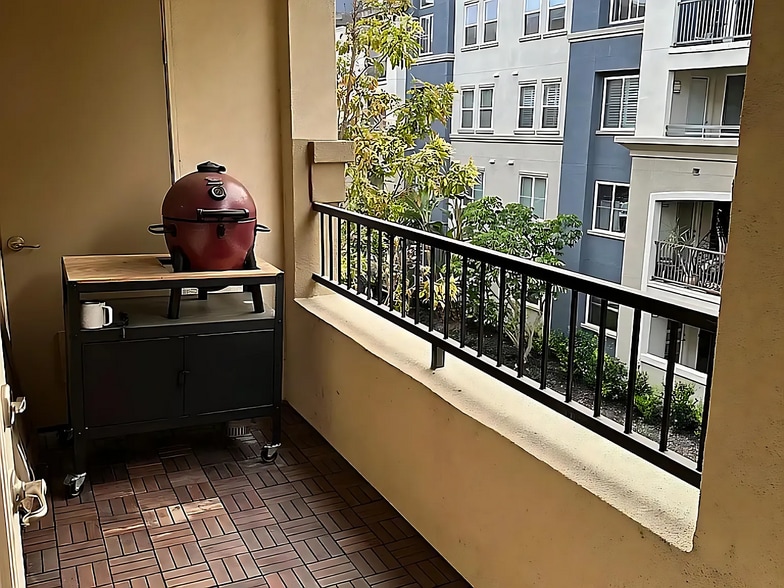 Building Photo - 3321 Watermarke Pl