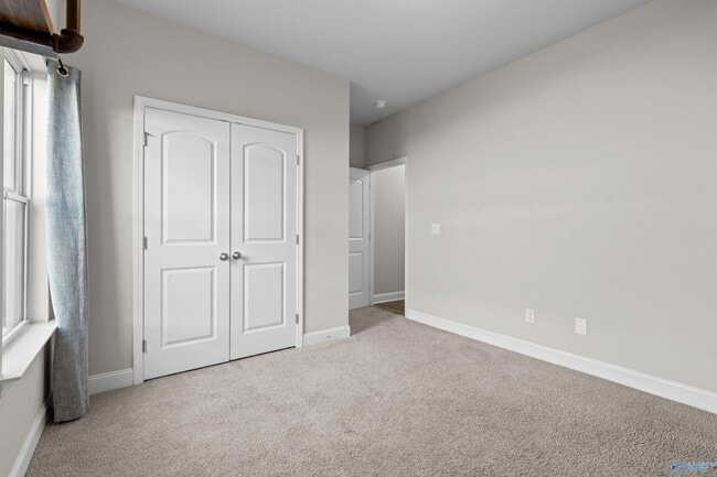 Building Photo - 173 Heritage Brook Dr