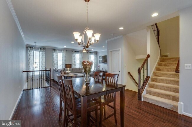 Building Photo - Charming 3BR Townhome in Aldie