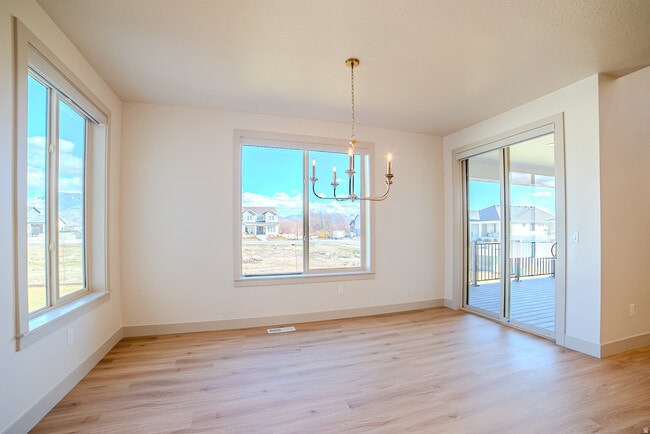 Building Photo - 793 S 350 E
