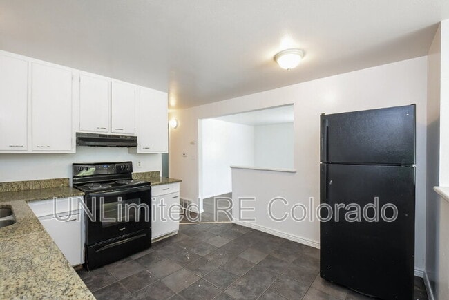 Building Photo - 1040 N Raleigh St