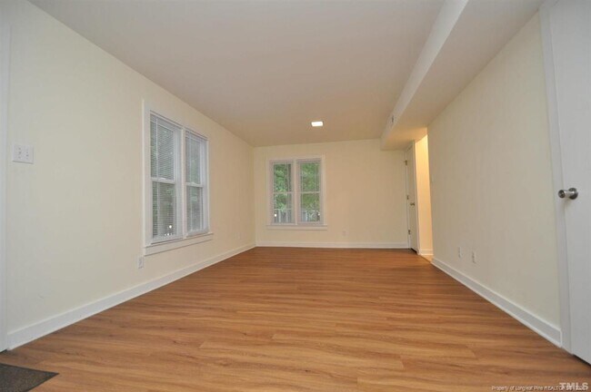 Building Photo - 100 Carmichael Ct
