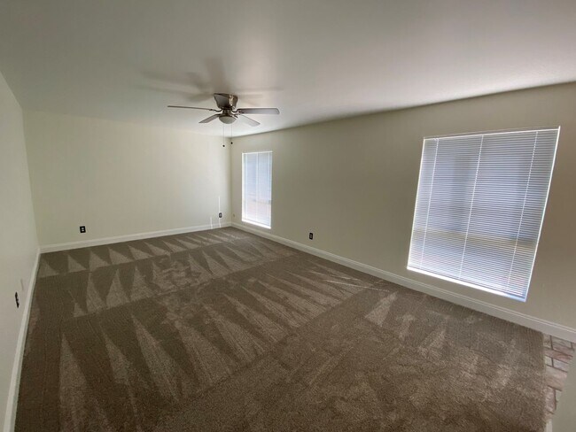 Building Photo - 17130 Advantage Pointe Ct