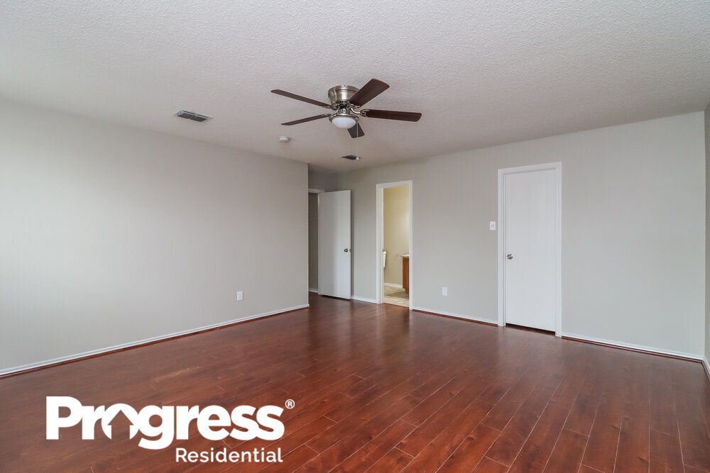 Building Photo - 509 Travis Ranch Tr