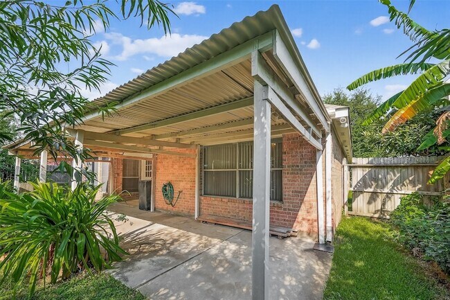 Building Photo - 11714 Peachwood Lake Dr