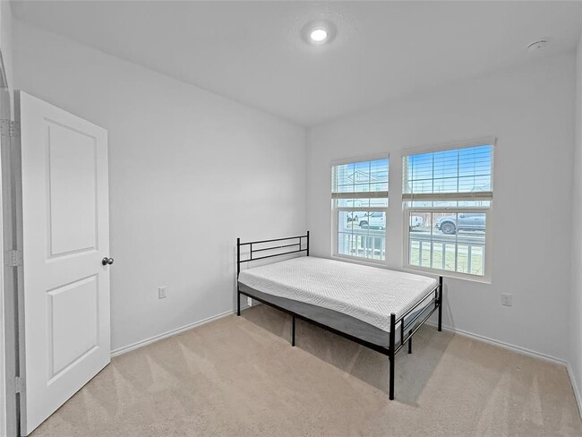 Building Photo - 14417 Koti Wy