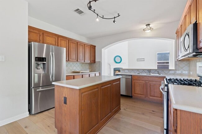 Building Photo - 2109 Petrified Forest Dr