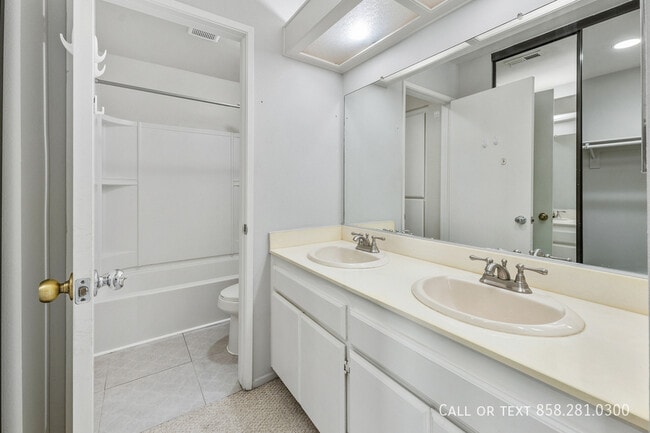 Building Photo - 9356 Twin Trails Dr