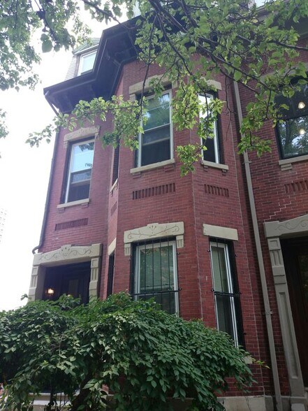 Building Photo - 31 Worthington St