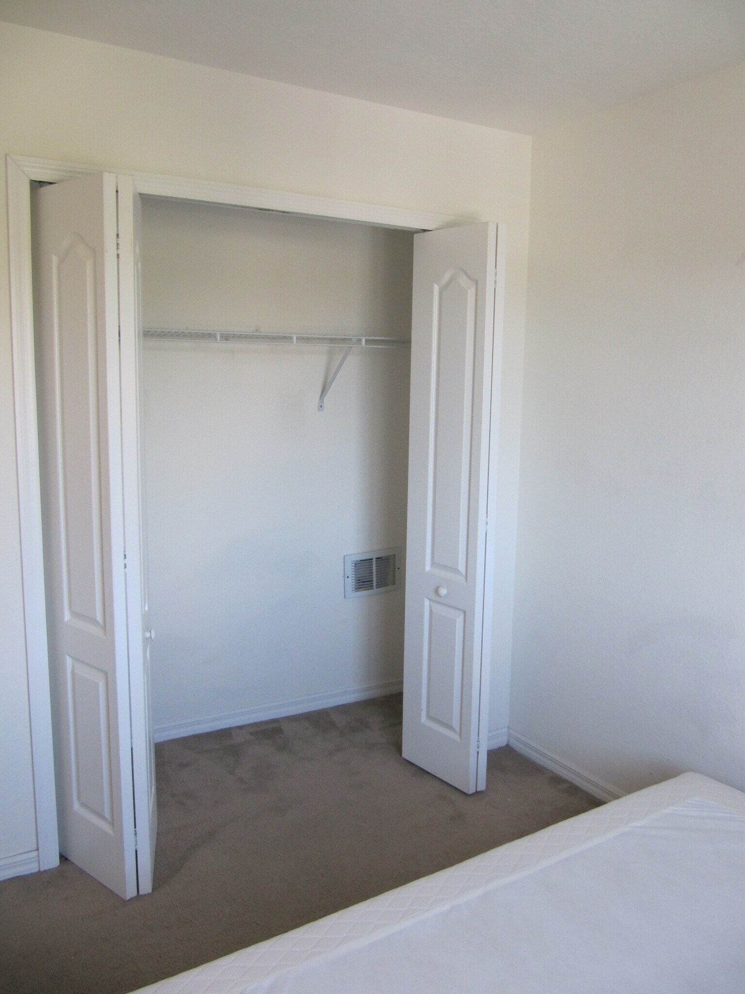 Building Photo - 8858 W Flagler St