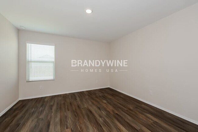 Building Photo - 360 Dry Cyn Wy