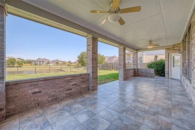 Building Photo - 7510 Shadow Terrace Ln