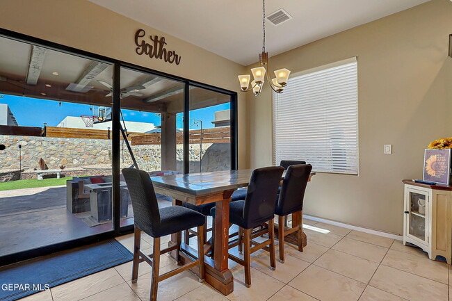 Building Photo - 1149 Stoke St