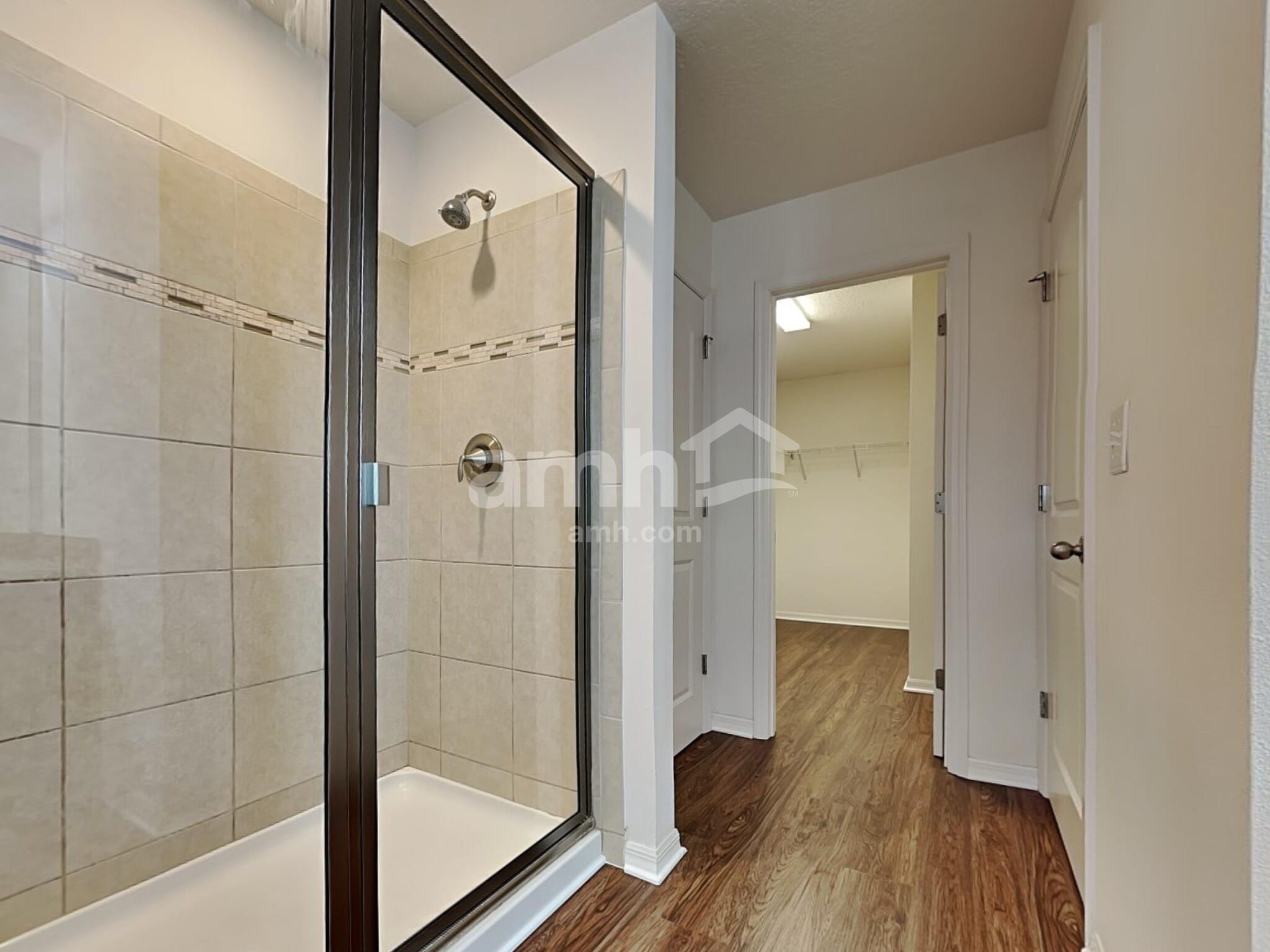 Building Photo - 11870 Thicket Wood Dr