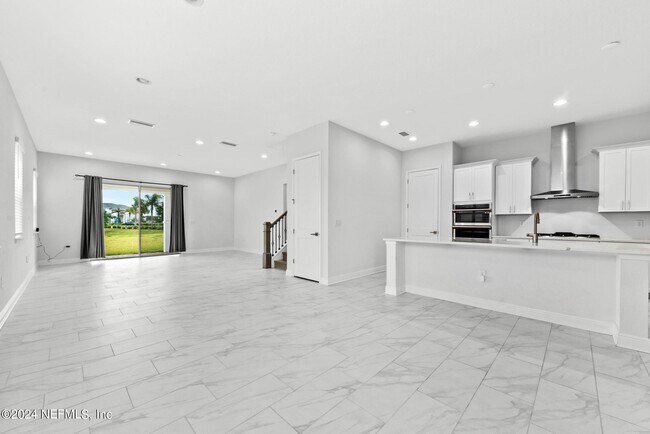 Building Photo - 467 Rum Runner Wy
