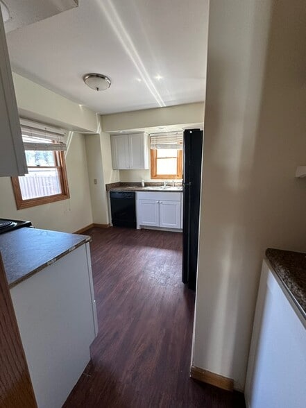 Building Photo - 3808 Vera Cruz Ave N