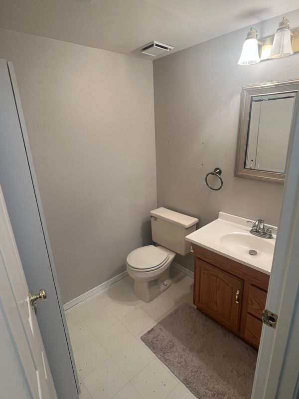 Building Photo - 107 Bentley Ct