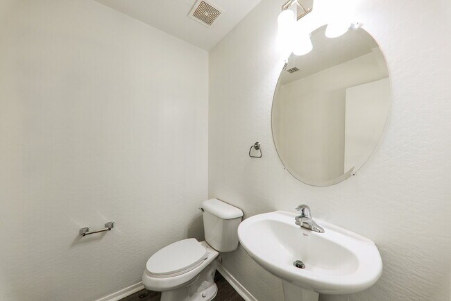 Building Photo - 11767 W Banff Ln