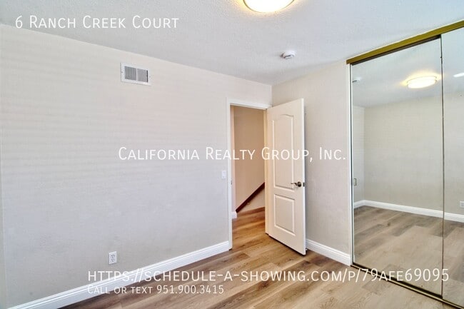 Building Photo - 6 Ranch Creek Ct