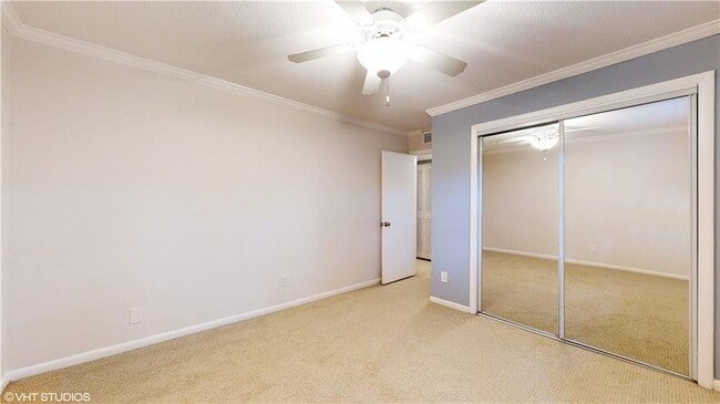 Building Photo - 1177 Church St