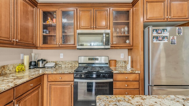 Building Photo - 37523 Durwent Dr