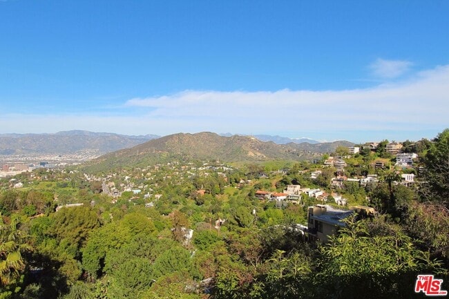 Building Photo - 7353 Pyramid Pl