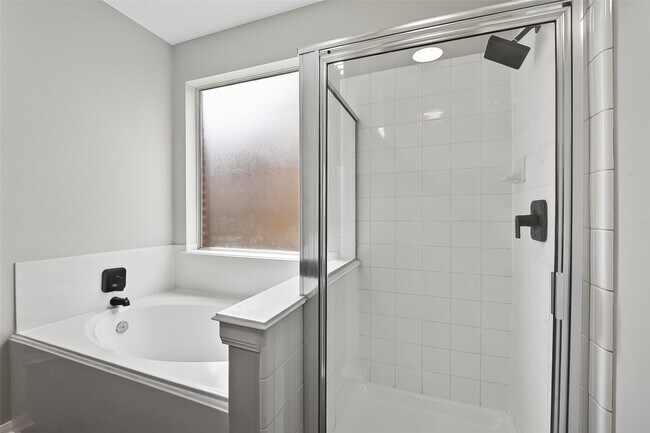 Building Photo - 16311 Yabbie Dr