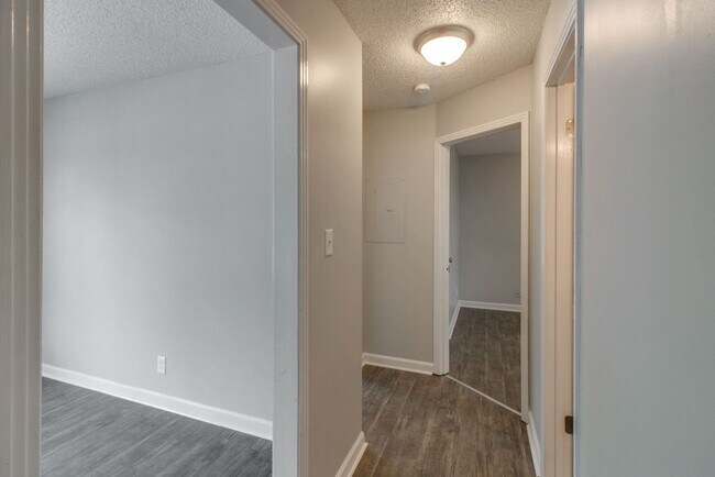 Building Photo - 103 Bennett Dr