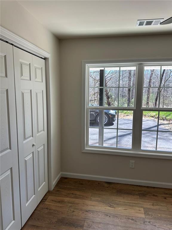 Building Photo - 295 Pony Lake Rd