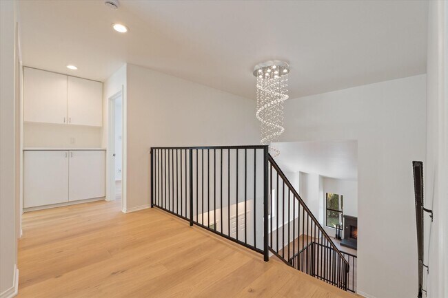 Building Photo - Renovated Single Family Home in Prime Wood...